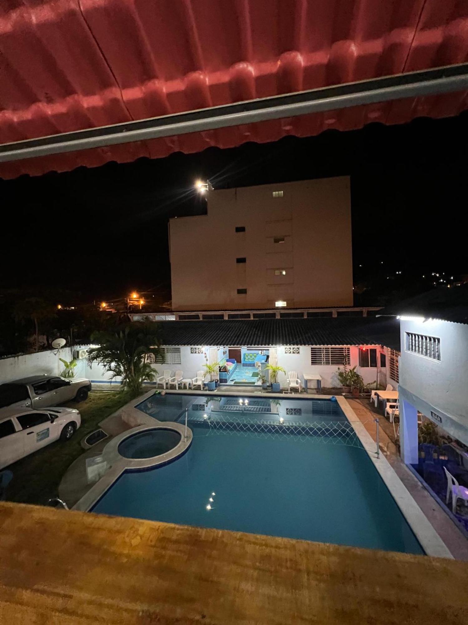 Hostal Aruba 阿塔卡梅斯 外观 照片