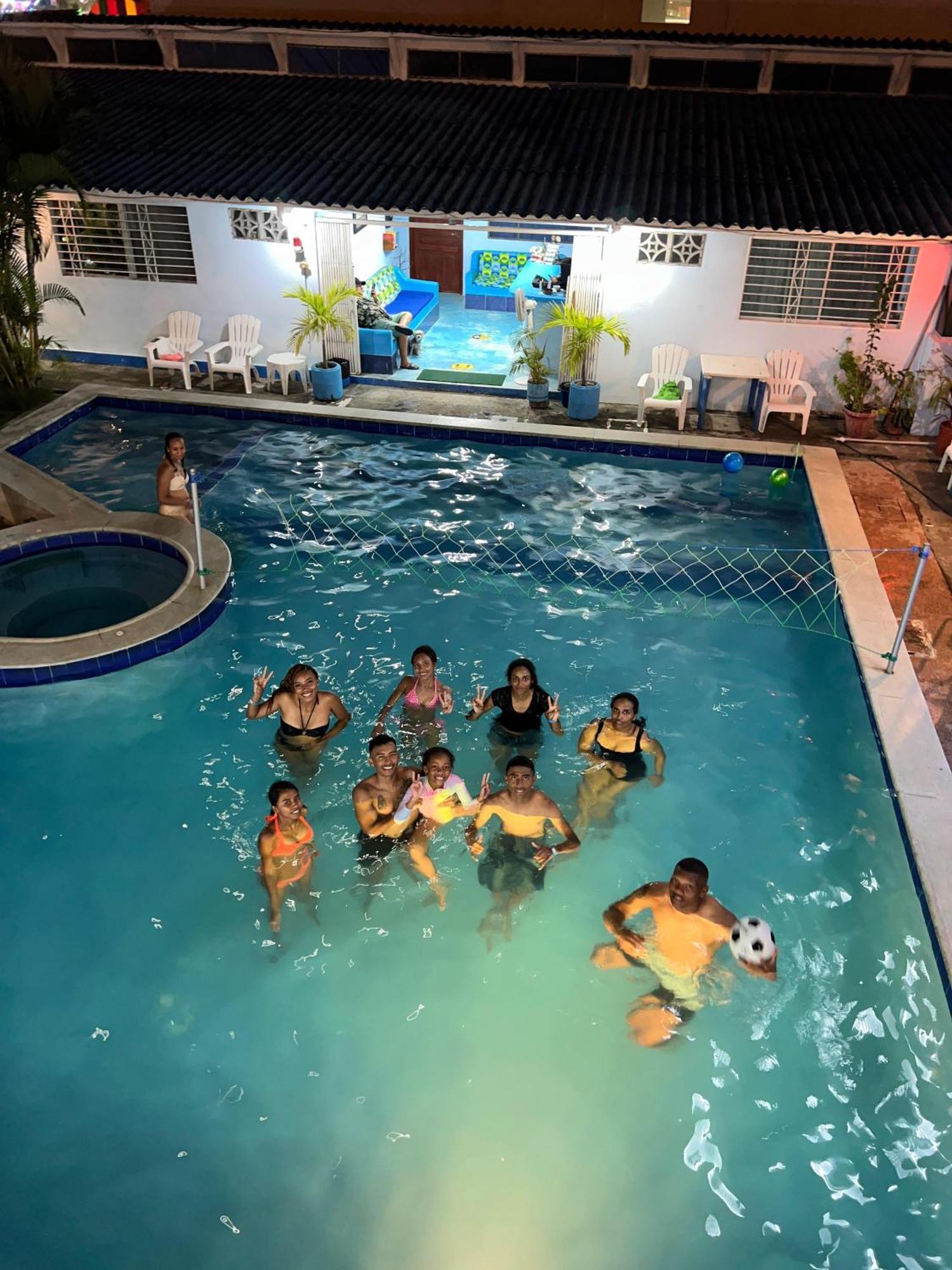 Hostal Aruba 阿塔卡梅斯 外观 照片